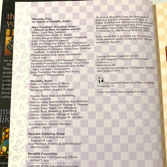 Decorating Ideas Hardcover Mary Engelbreit First Edition 2001 Nostalgia Whimsy - Picture 5 of 10